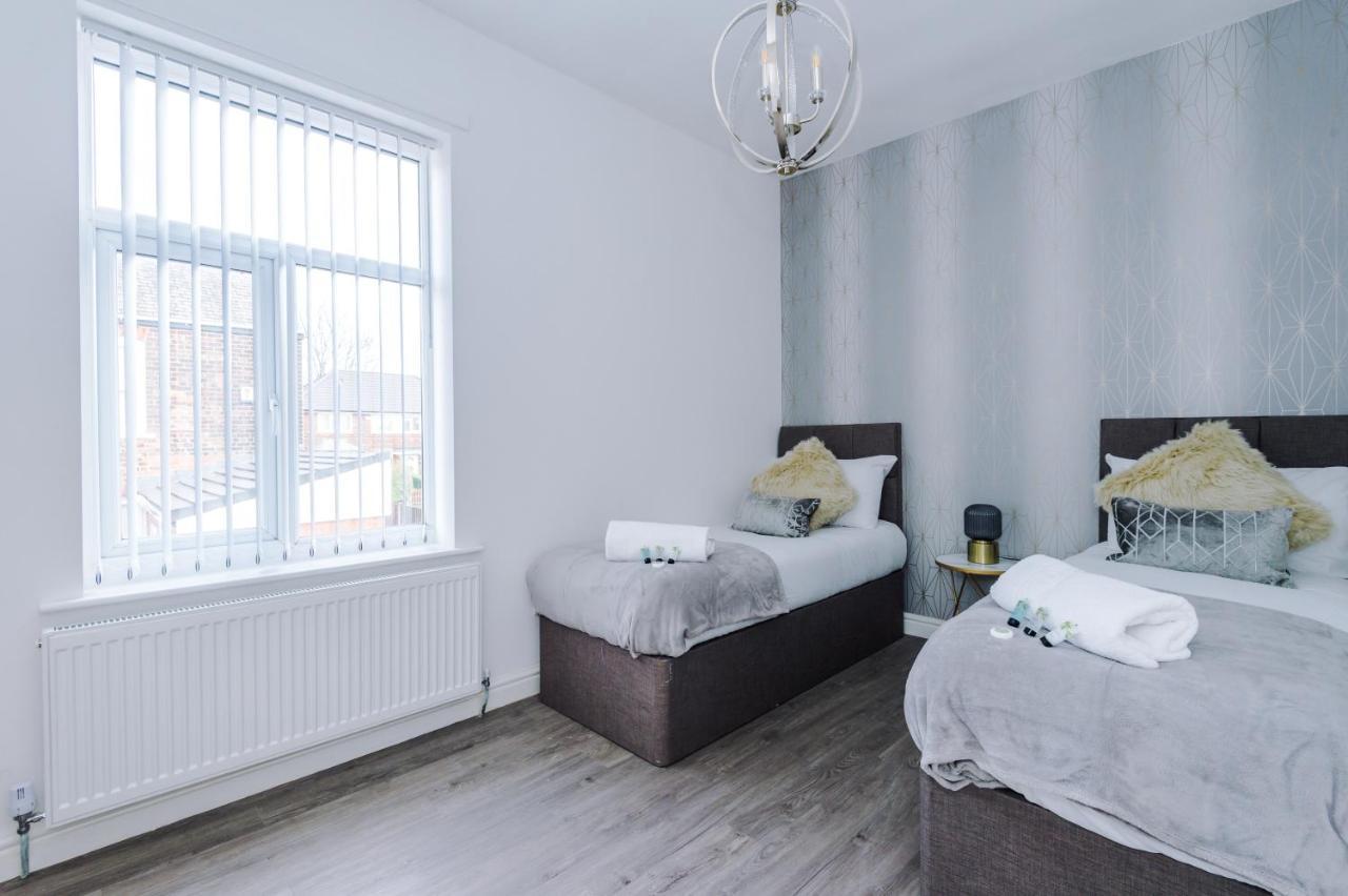 3 Bedroom House Manchester Hosted By Mcr Dens Zewnętrze zdjęcie
