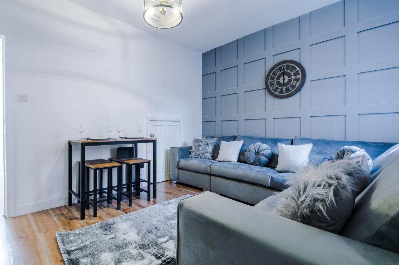 3 Bedroom House Manchester Hosted By Mcr Dens Zewnętrze zdjęcie