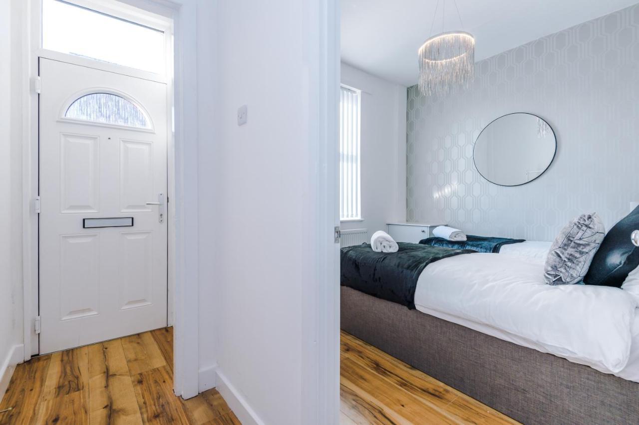 3 Bedroom House Manchester Hosted By Mcr Dens Zewnętrze zdjęcie